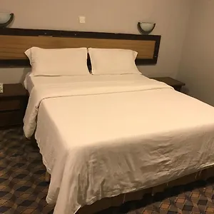 Oyo 443 Safari Al Khaleej فندق الدمام